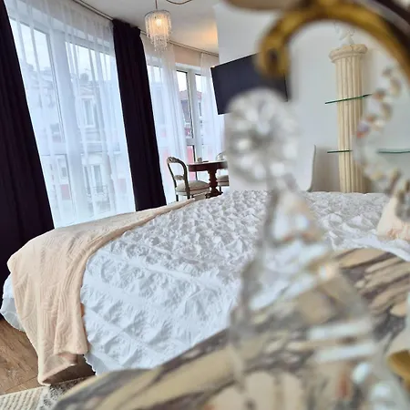 아파트 Celeste Premium Amazing View Train Station 루르드