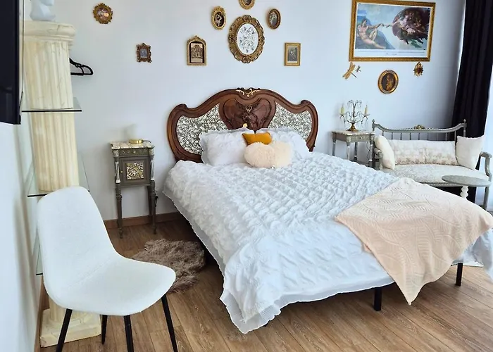 Апартаменты Celeste Premium Amazing View Train Station *