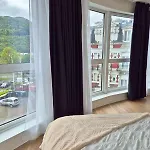 Céleste Premium Amazing View Train Station Appartamento *